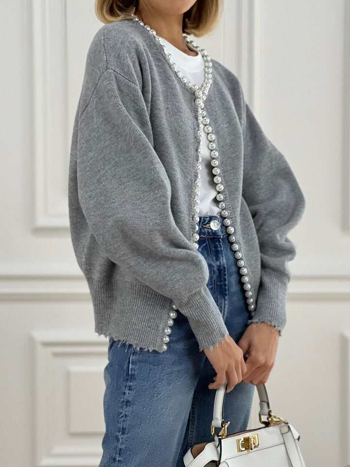 Olivia - Chic Pearl Cardigan
