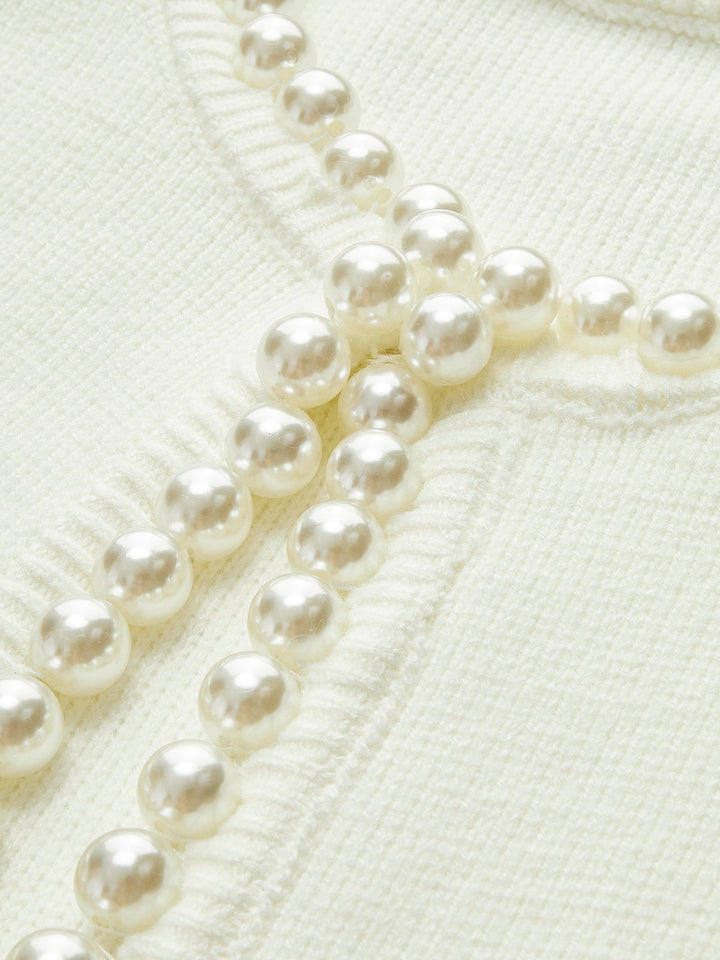 Olivia - Chic Pearl Cardigan
