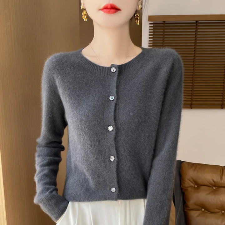 Aline - Cozy Wool Cardigan